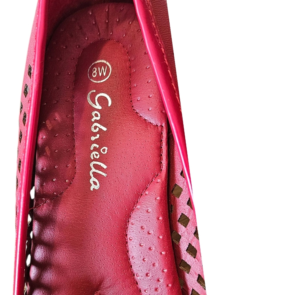 Gabriella Leather Red Kitten Heel Size 8W Round Toe Slip On - Picture 3 of 5